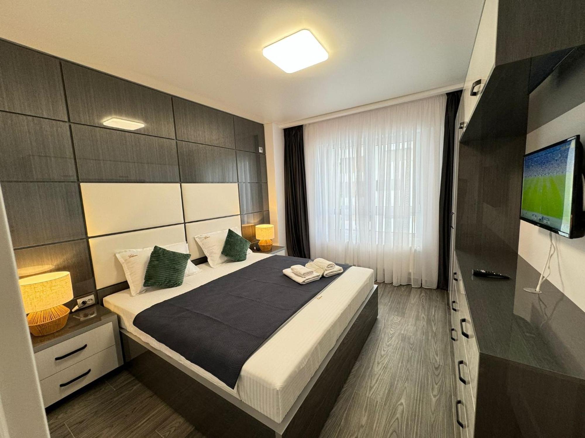 Luxury Glam Apartments Central Adress Bucuresti With Parking Eksteriør bilde