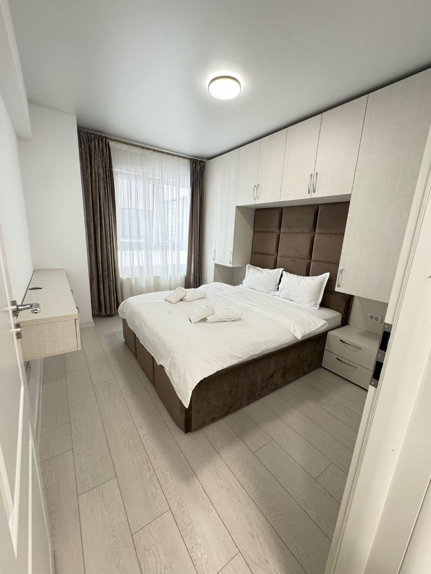 Luxury Glam Apartments Central Adress Bucuresti With Parking Eksteriør bilde