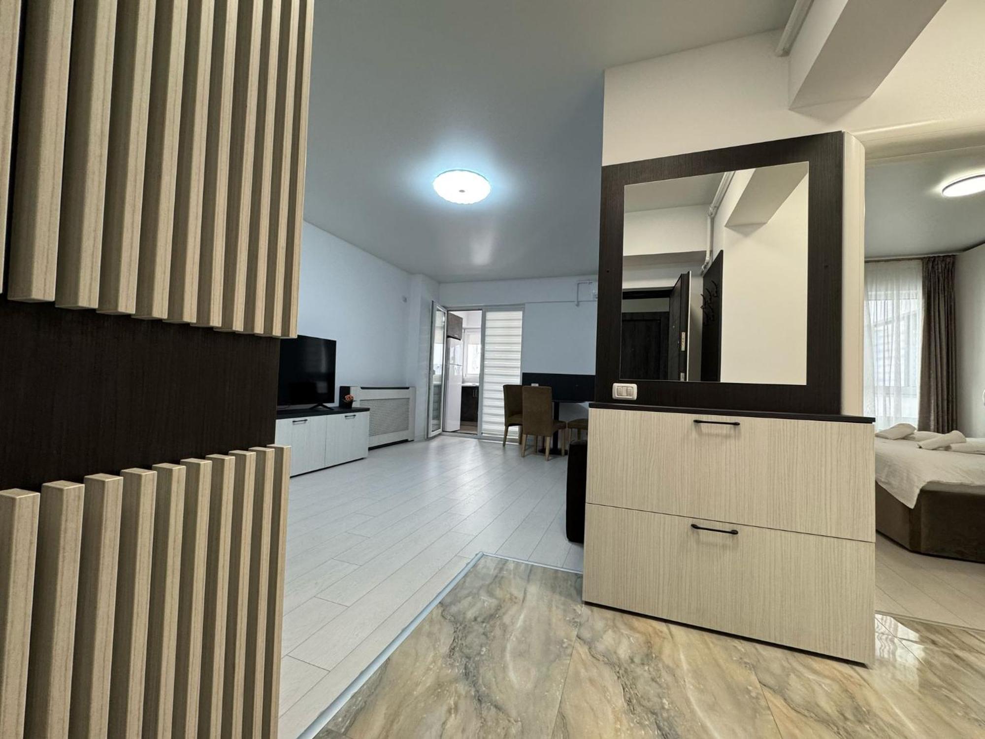 Luxury Glam Apartments Central Adress Bucuresti With Parking Eksteriør bilde